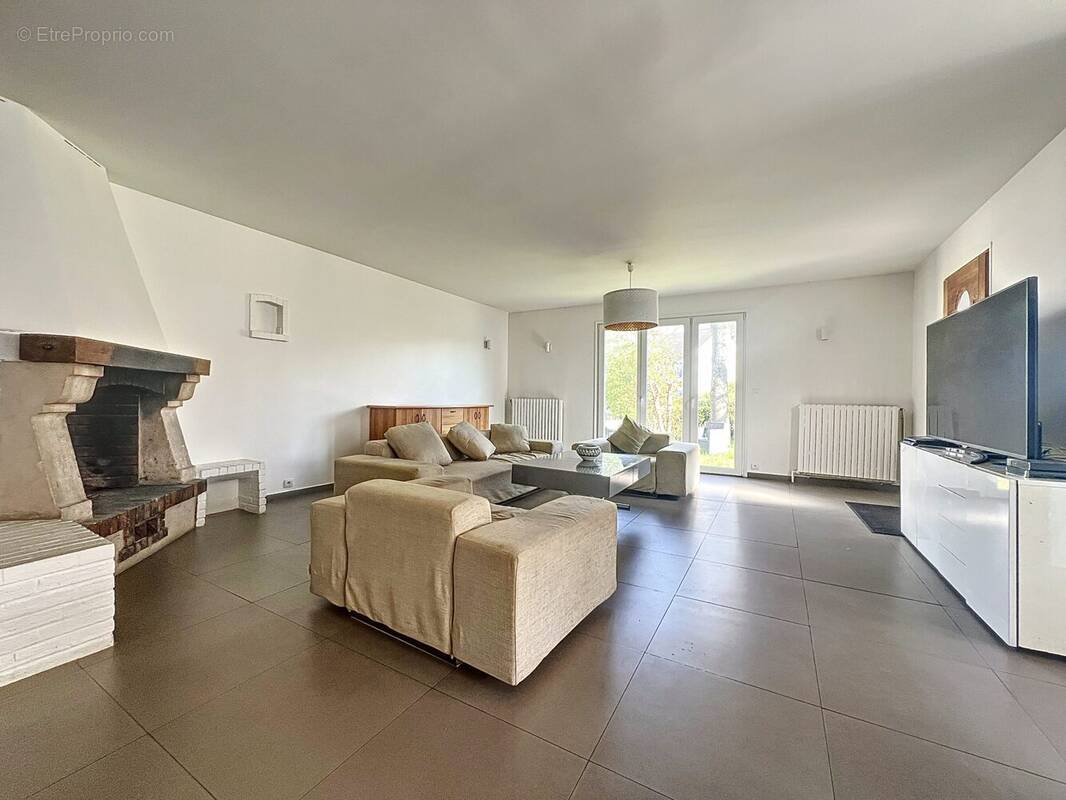 Maison à LE PLESSIS-TREVISE