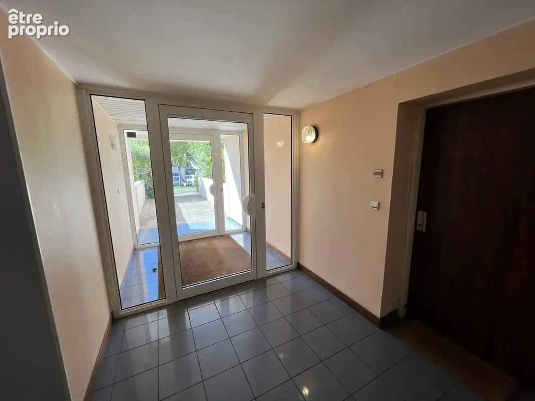 Appartement 29 m² à Plaisir  - photo 2