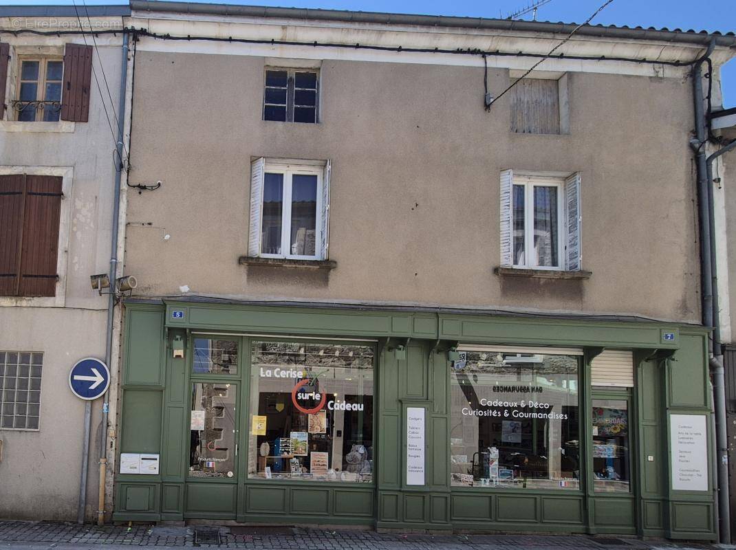 Appartement à RUFFEC