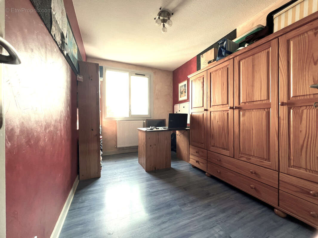 Appartement à FONTAINE