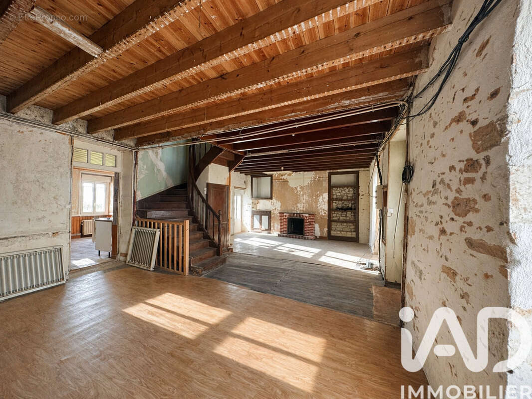 Photo 2 - Maison à MOUILLERON-EN-PAREDS