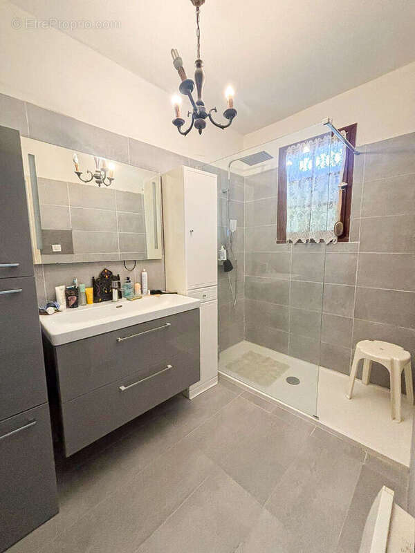 Maison à SAN-GIULIANO