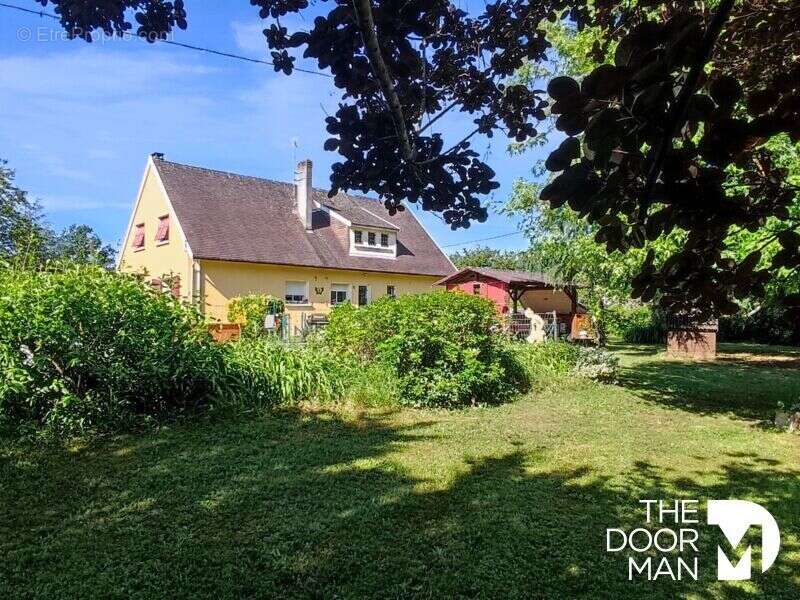 Maison 24700 - photo 2