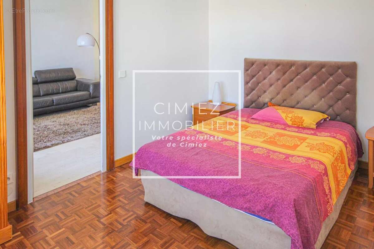 Appartement 74 m² à Nice  - photo 4