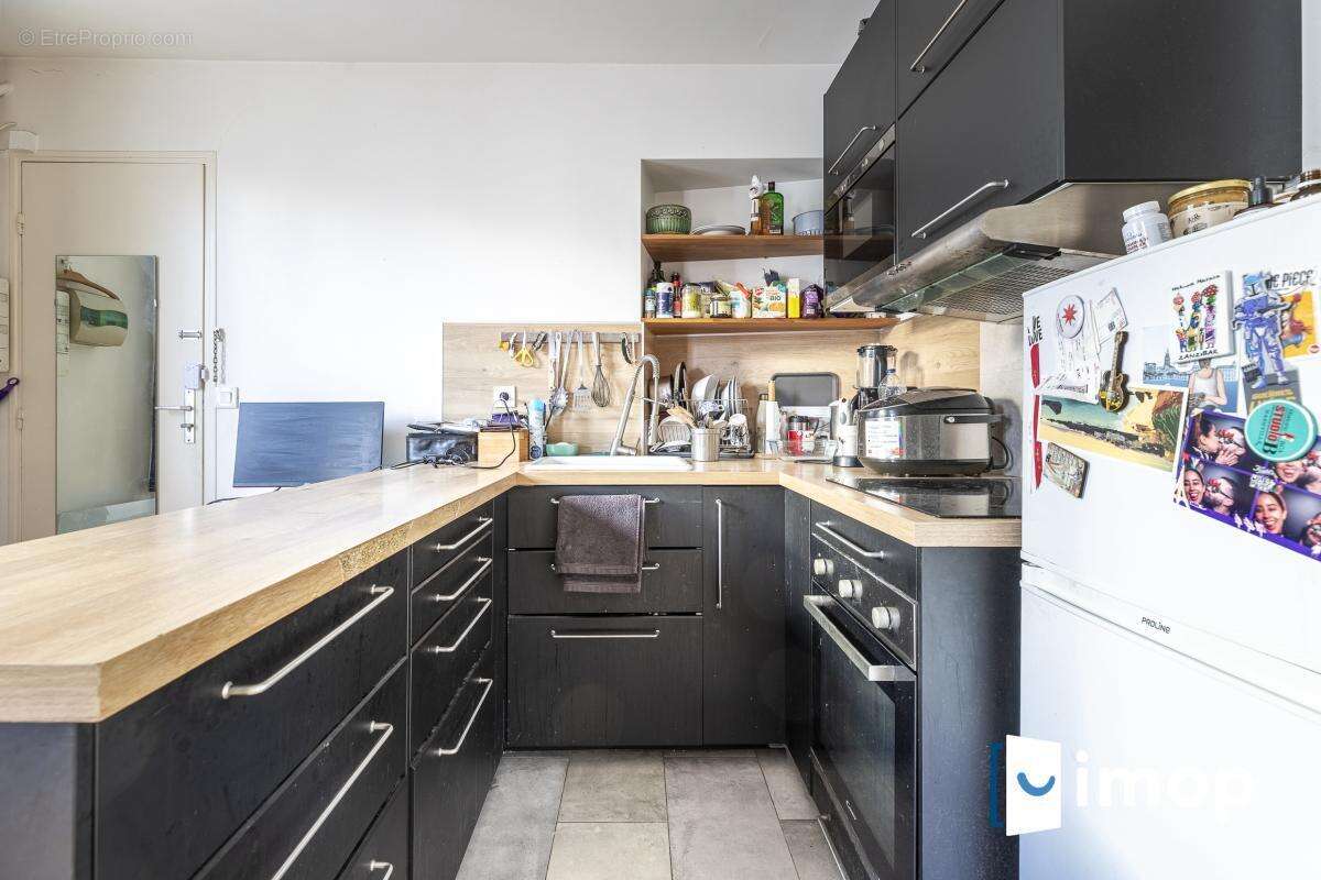 Appartement à PARIS-2E