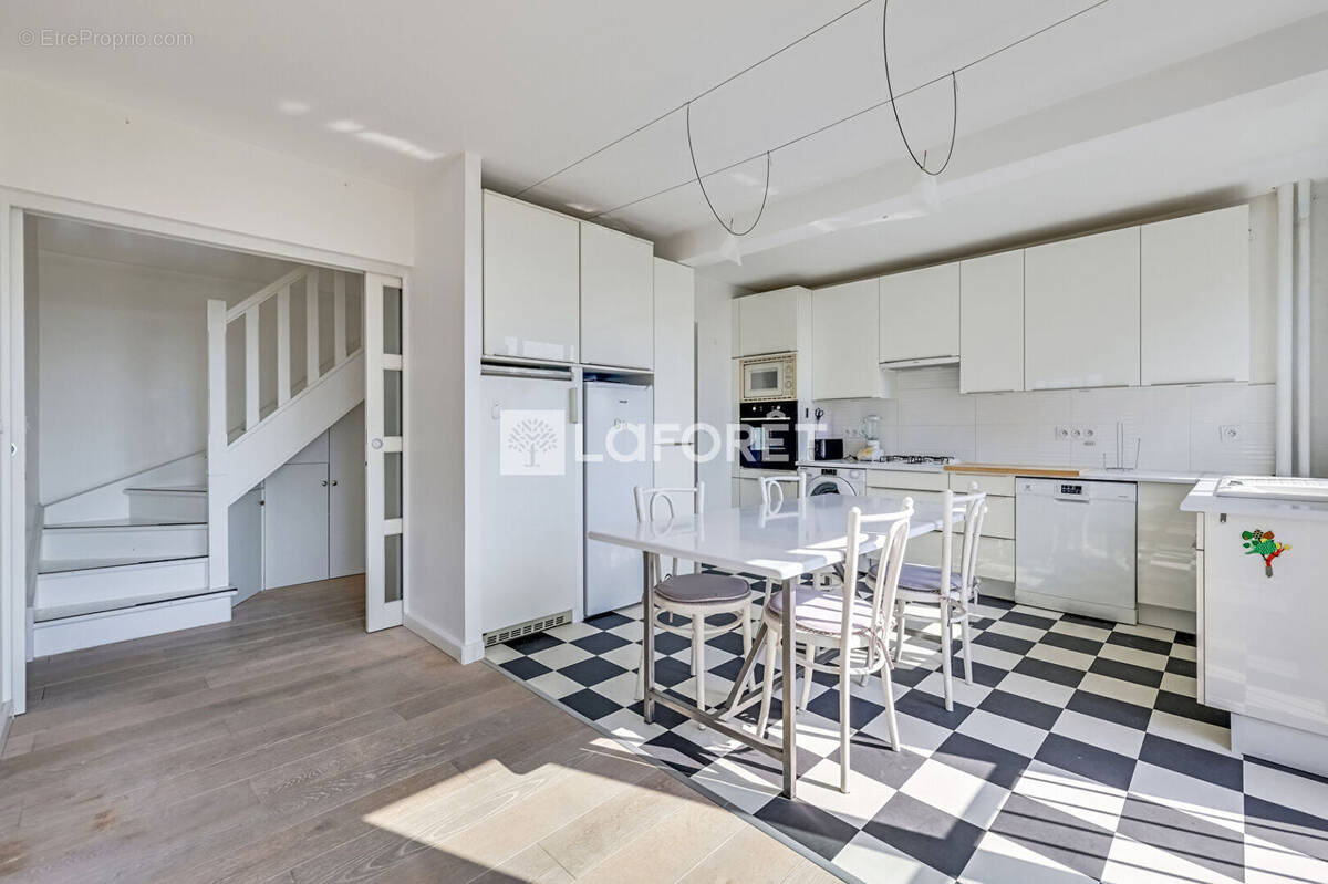 Appartement à PARIS-13E