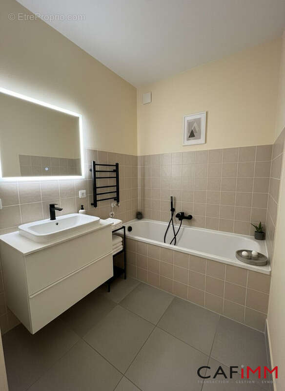 Appartement à CALUIRE-ET-CUIRE
