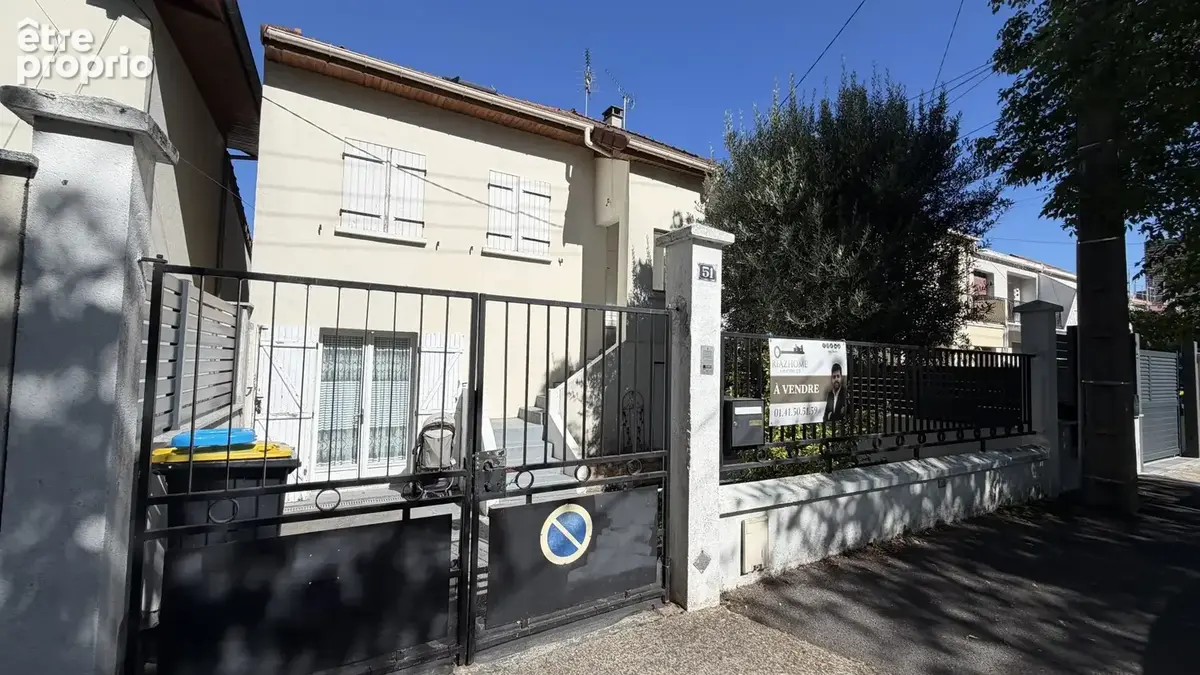 Photo Maison à Le Blanc-Mesnil au prix de 315 000€