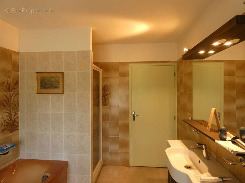 Maison à MOULES-ET-BAUCELS