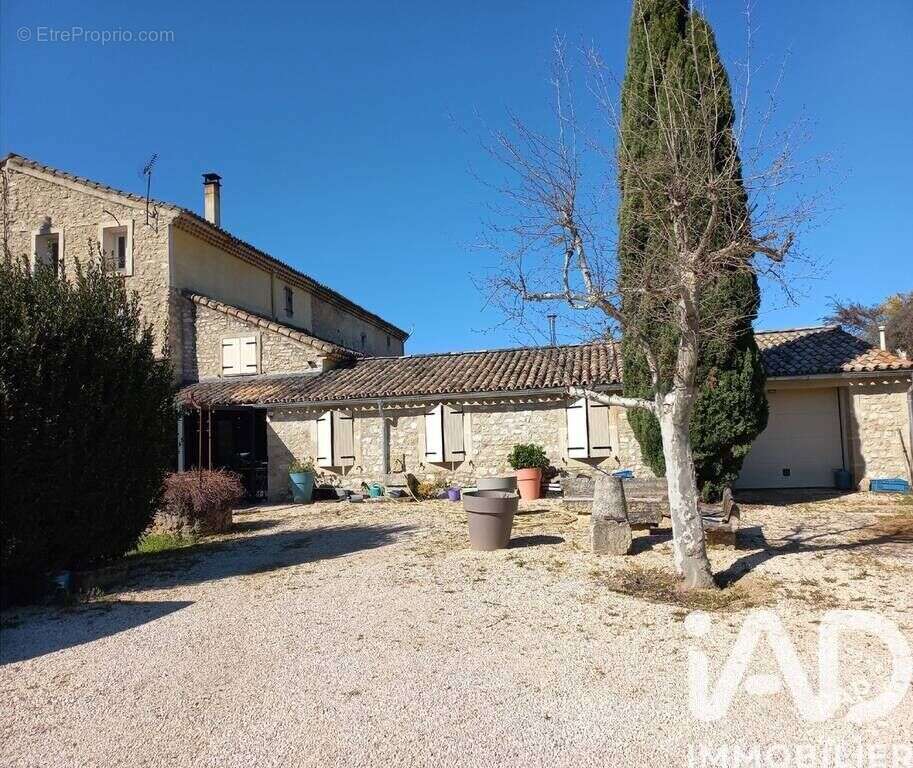 Photo 1 - Maison à L'ISLE-SUR-LA-SORGUE