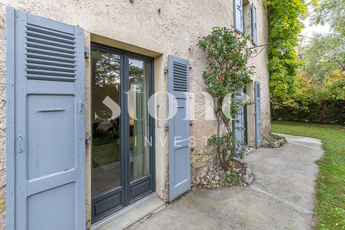 Appartement à MENTHON-SAINT-BERNARD