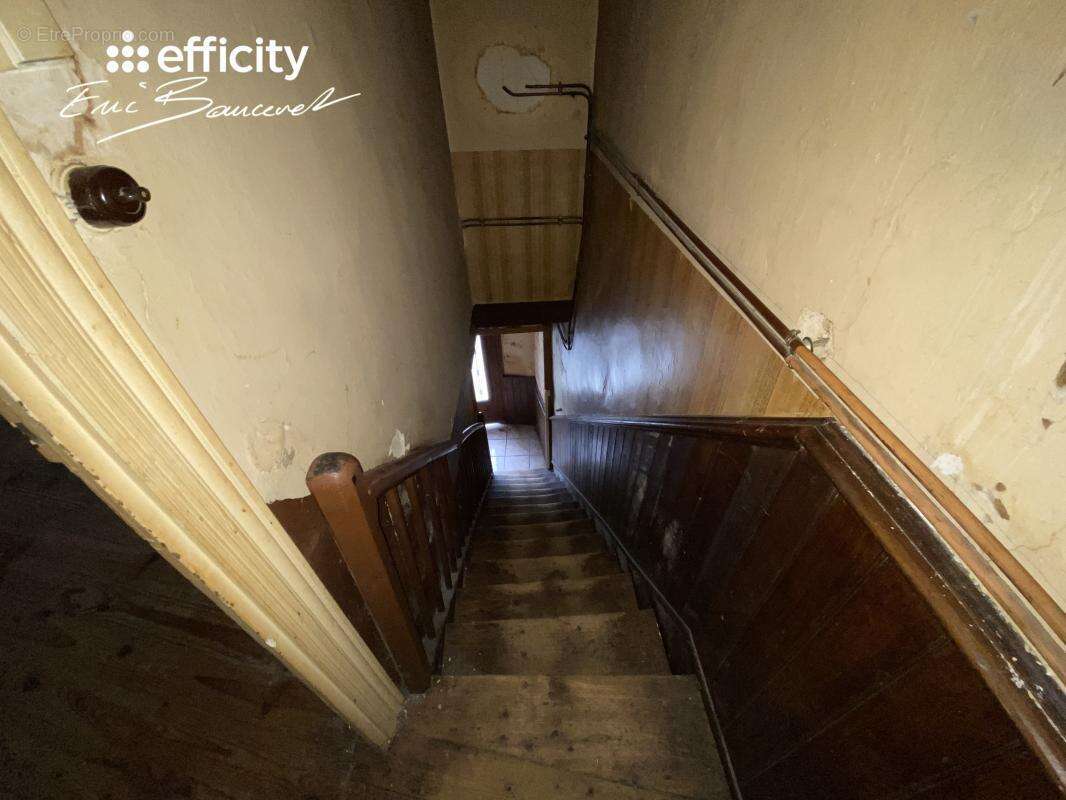 Maison 60 m² à Parthenay  - photo 18