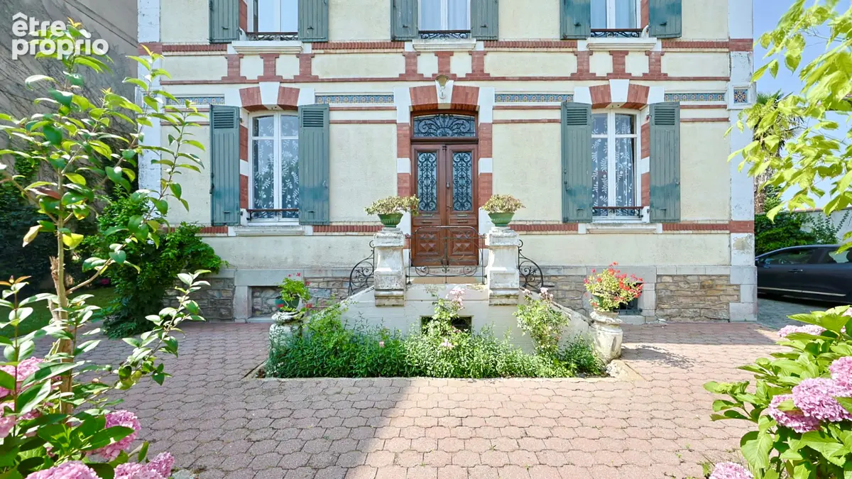 Architecture bourgeoise - 1920 - Centre ville - photo 3