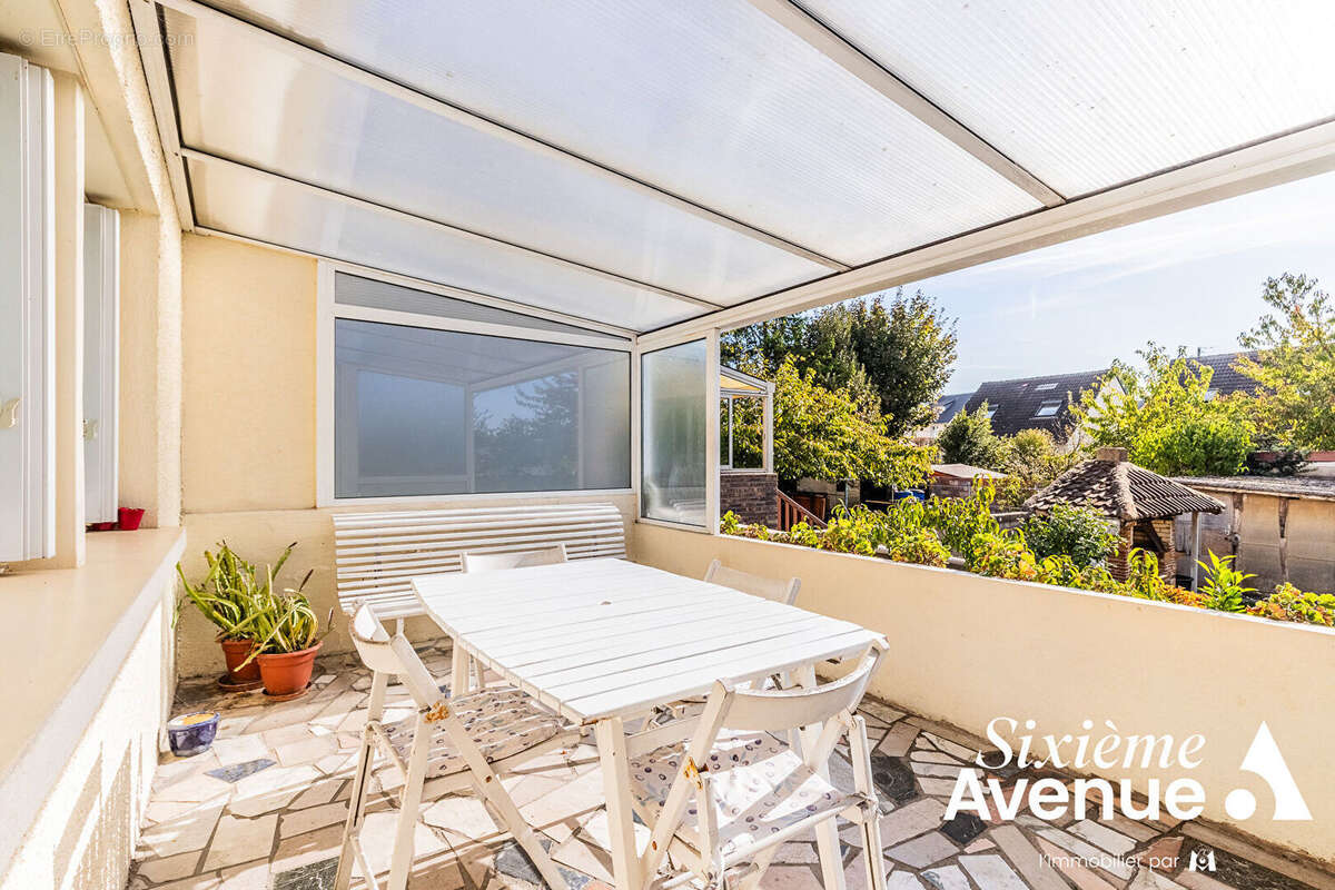 Maison à PARAY-VIEILLE-POSTE