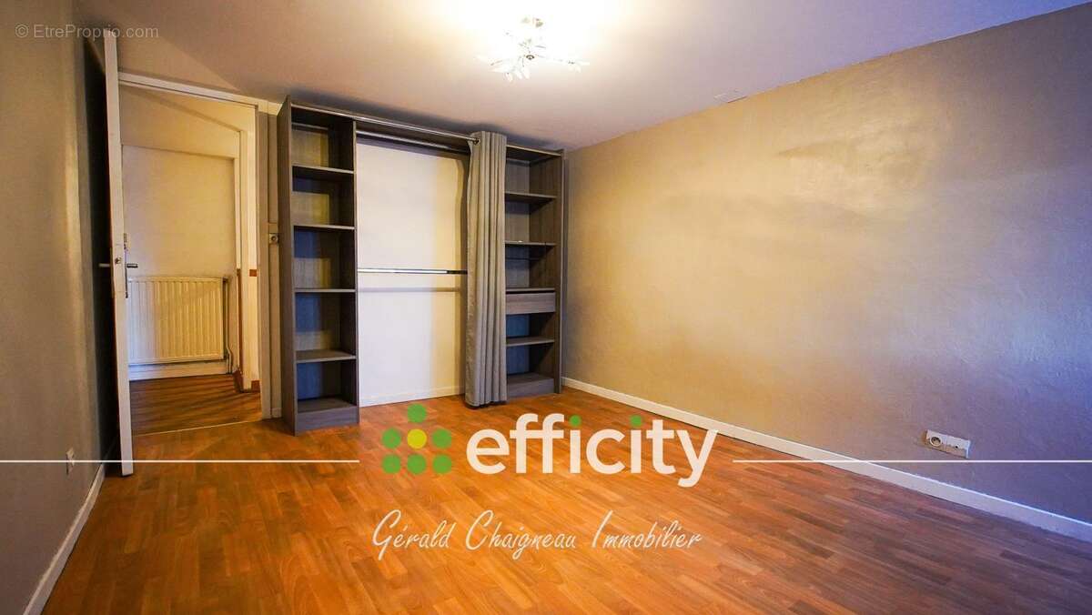 Maison à SAINT-COLOMBAN