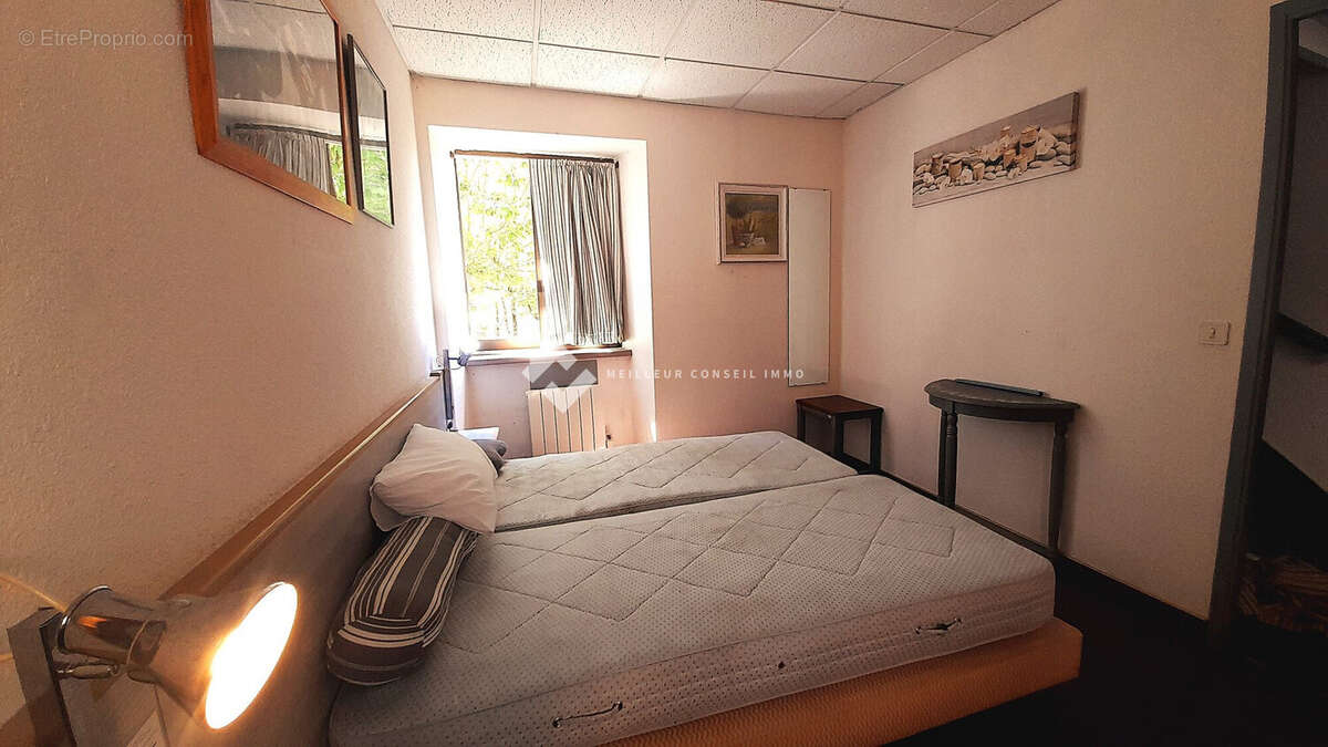 Maison 11 pièces 100 m² à vendre à Saint-Sernin-Sur-Rance (12380) - photo 2