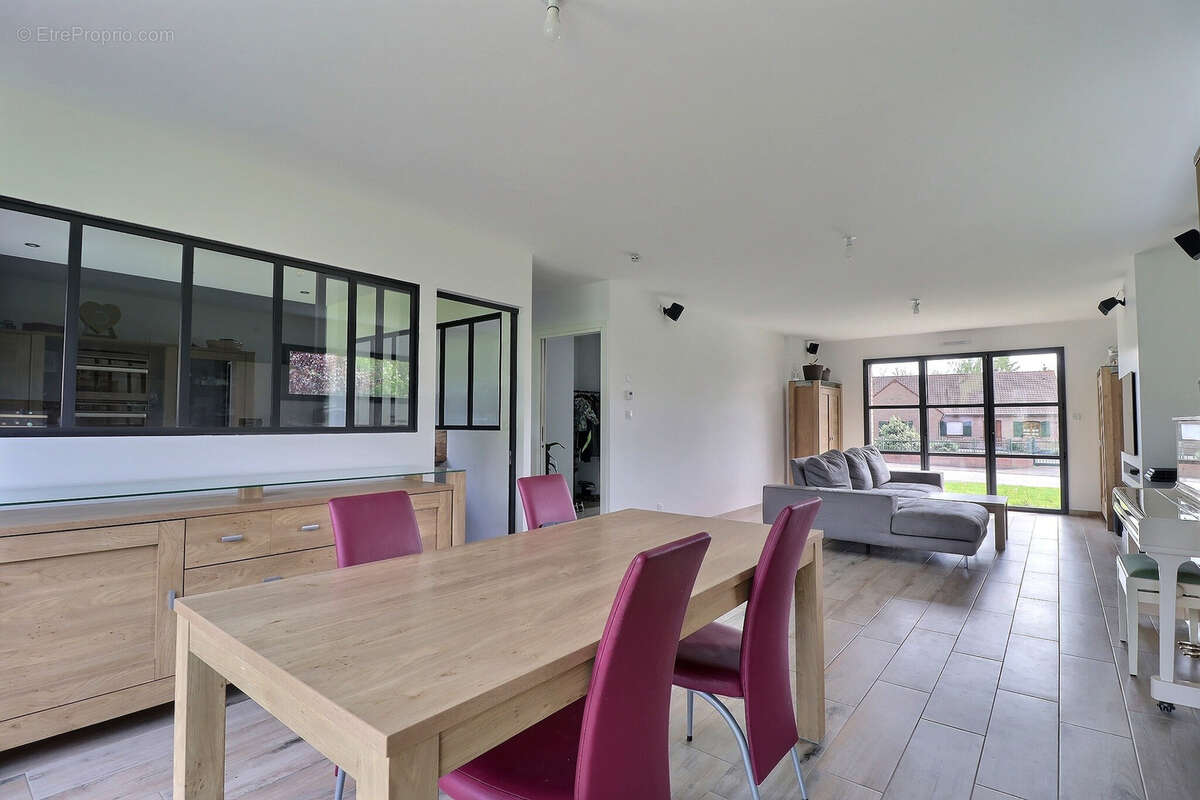 Maison à QUIERY-LA-MOTTE