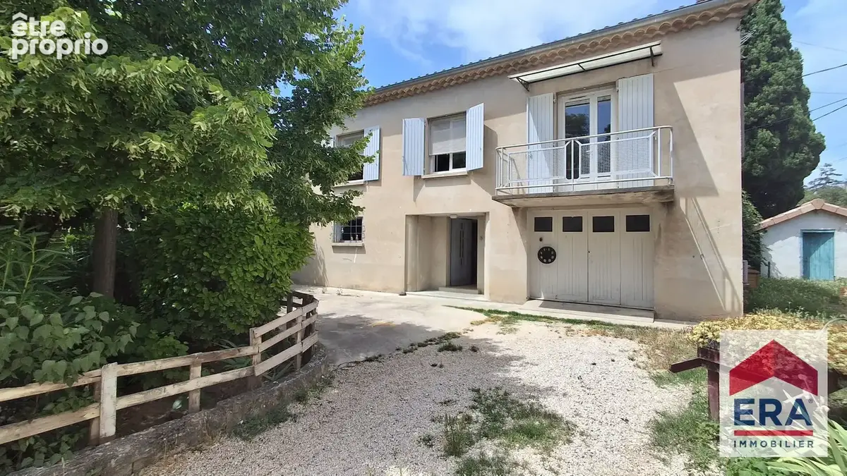 Maison à VALREAS