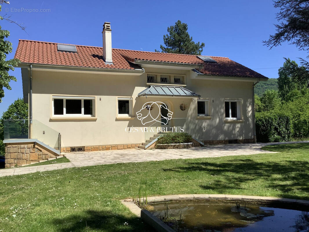 Maison à CHASSELAY