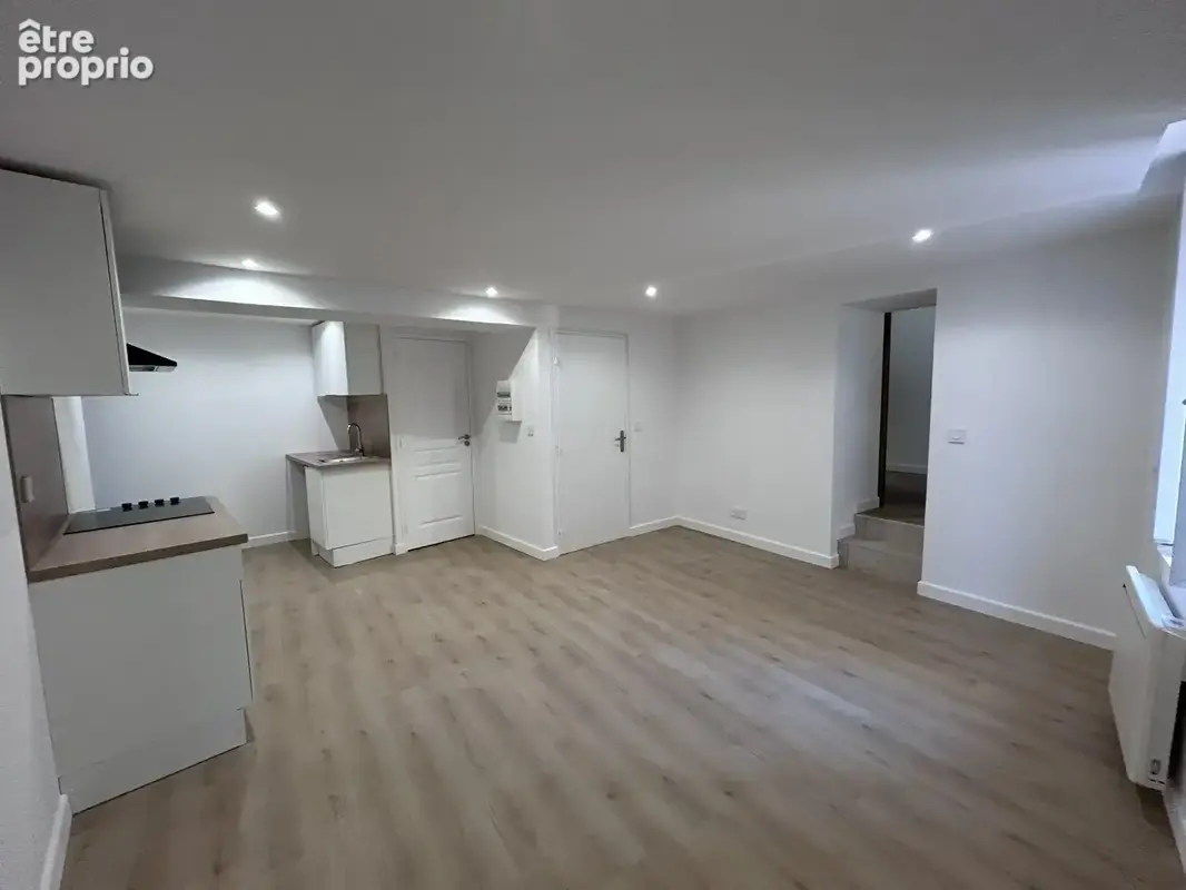 Appartement 2 pièces 42 m² à vendre à Trets (13530) - photo 2