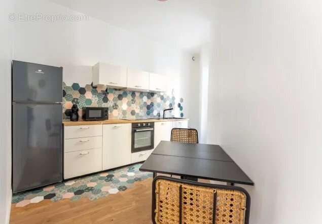 Appartement à MARSEILLE-3E