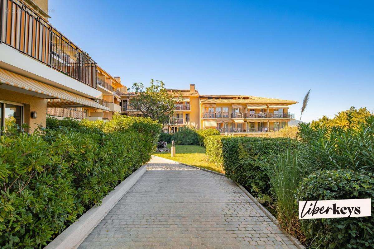 Appartement à SAINT-TROPEZ