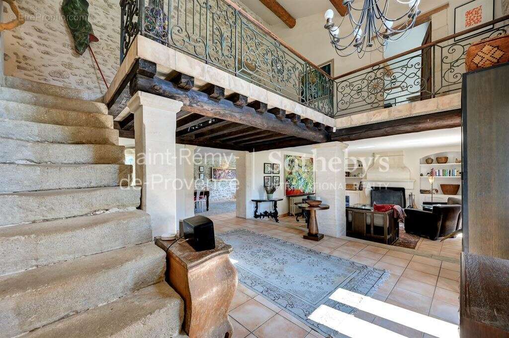 Maison à SAINT-REMY-DE-PROVENCE