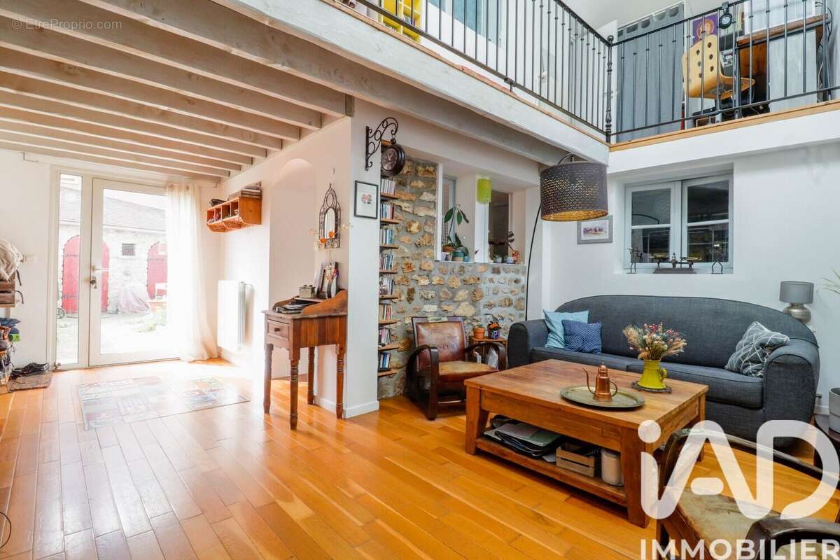 Photo 3 - Maison à SAULX-LES-CHARTREUX