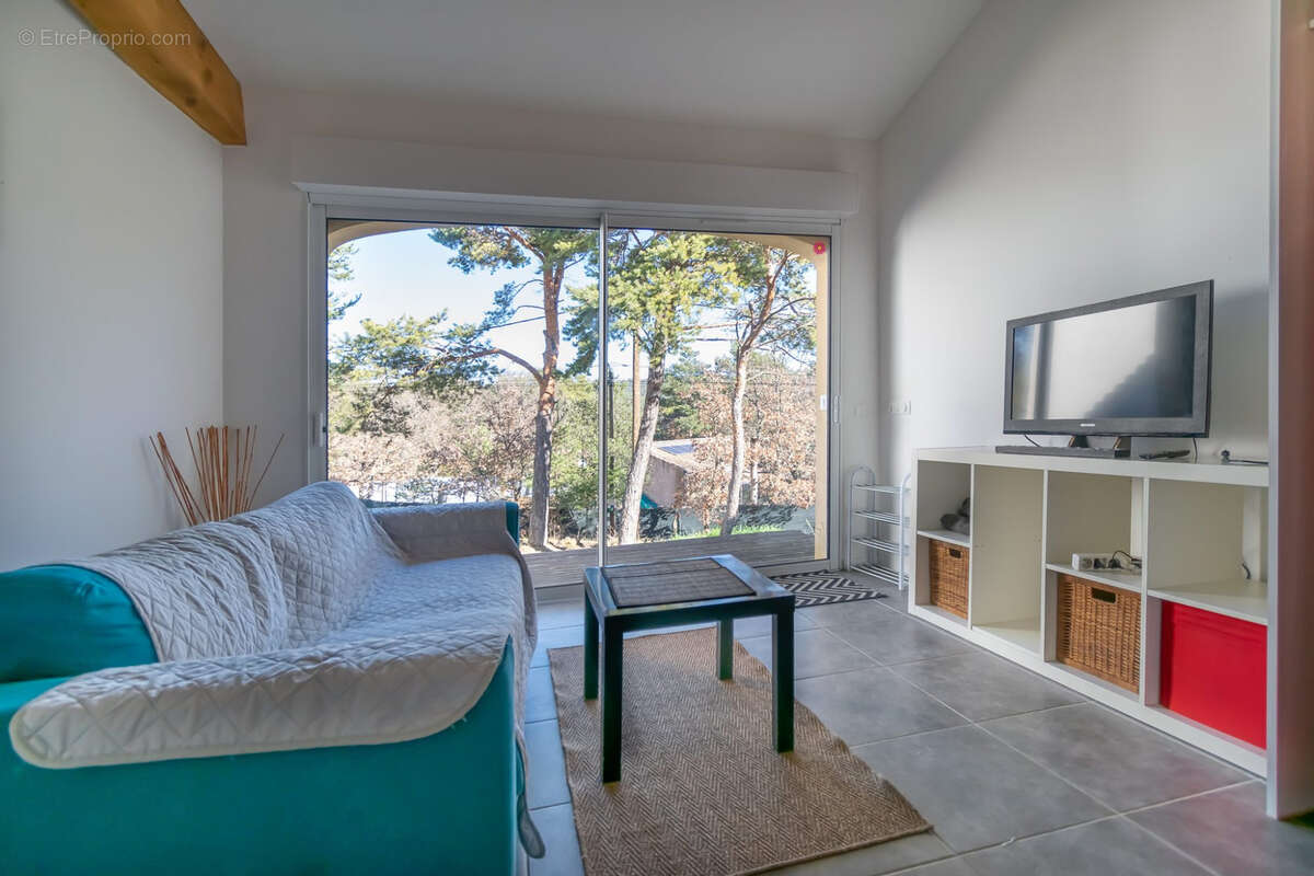 Maison familiale avec studio indépendant, piscine et grand terrain - photo 32