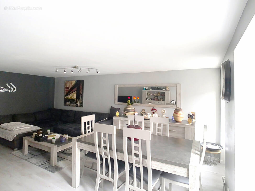 Appartement à DELLE