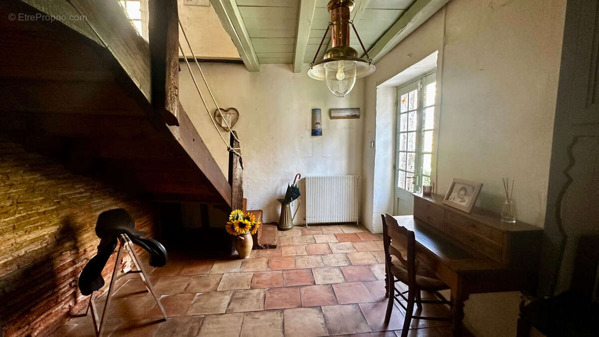 Maison à SAUGNACQ-ET-MURET