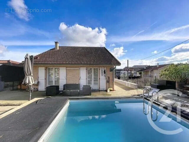 Maison à GIVORS
