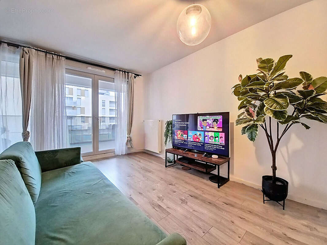 Appartement à BONNEUIL-SUR-MARNE