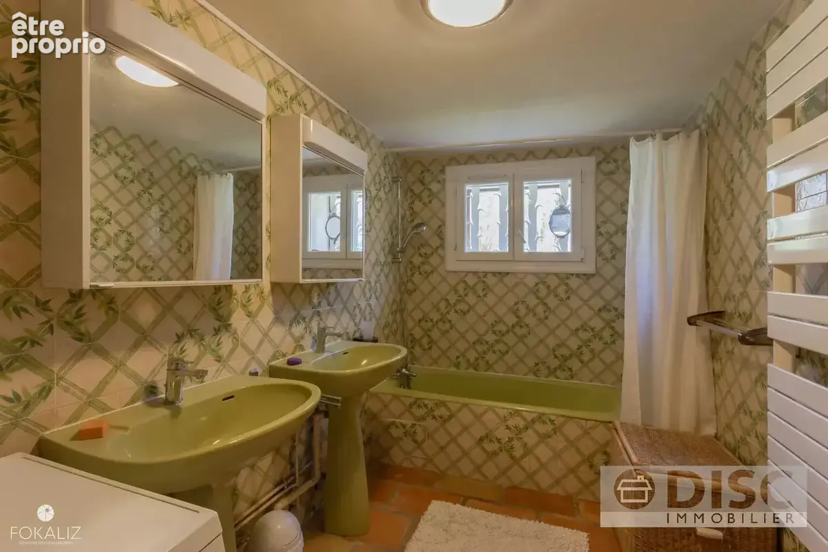Belle maison avec dépendance, jardin et piscine - photo 9
