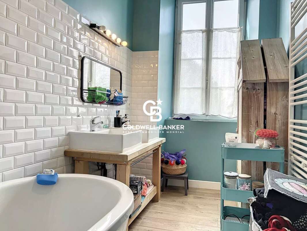 Maison à SAINTE-SOULLE