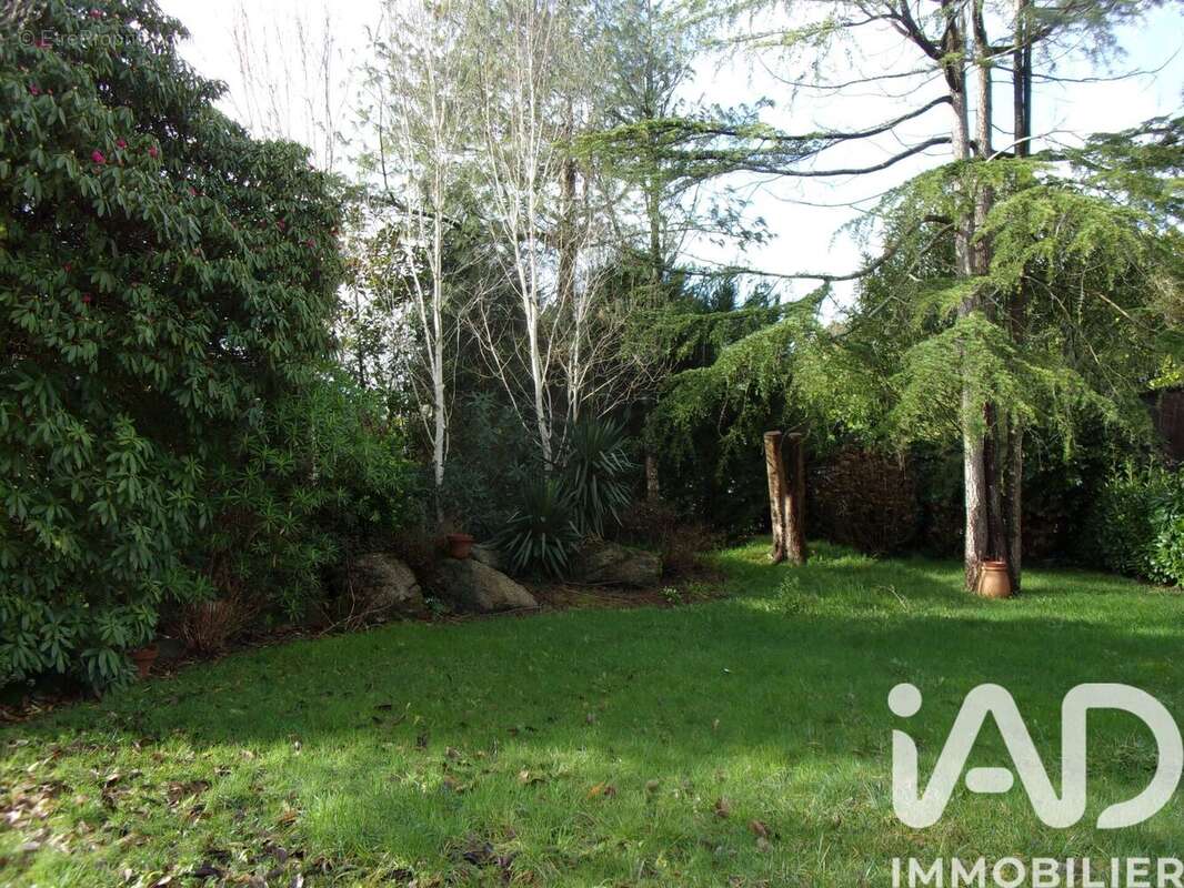 Photo 3 - Maison à LANDIVISIAU