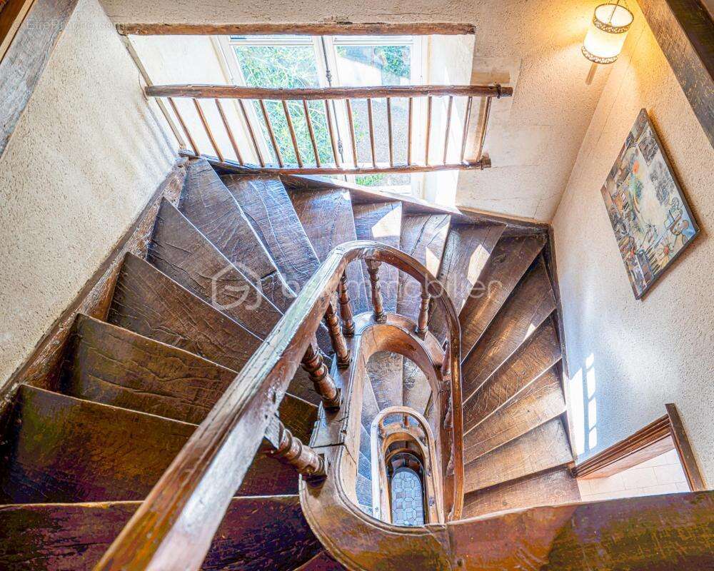 Maison à SAINT-VINCENT-DU-LOROUER