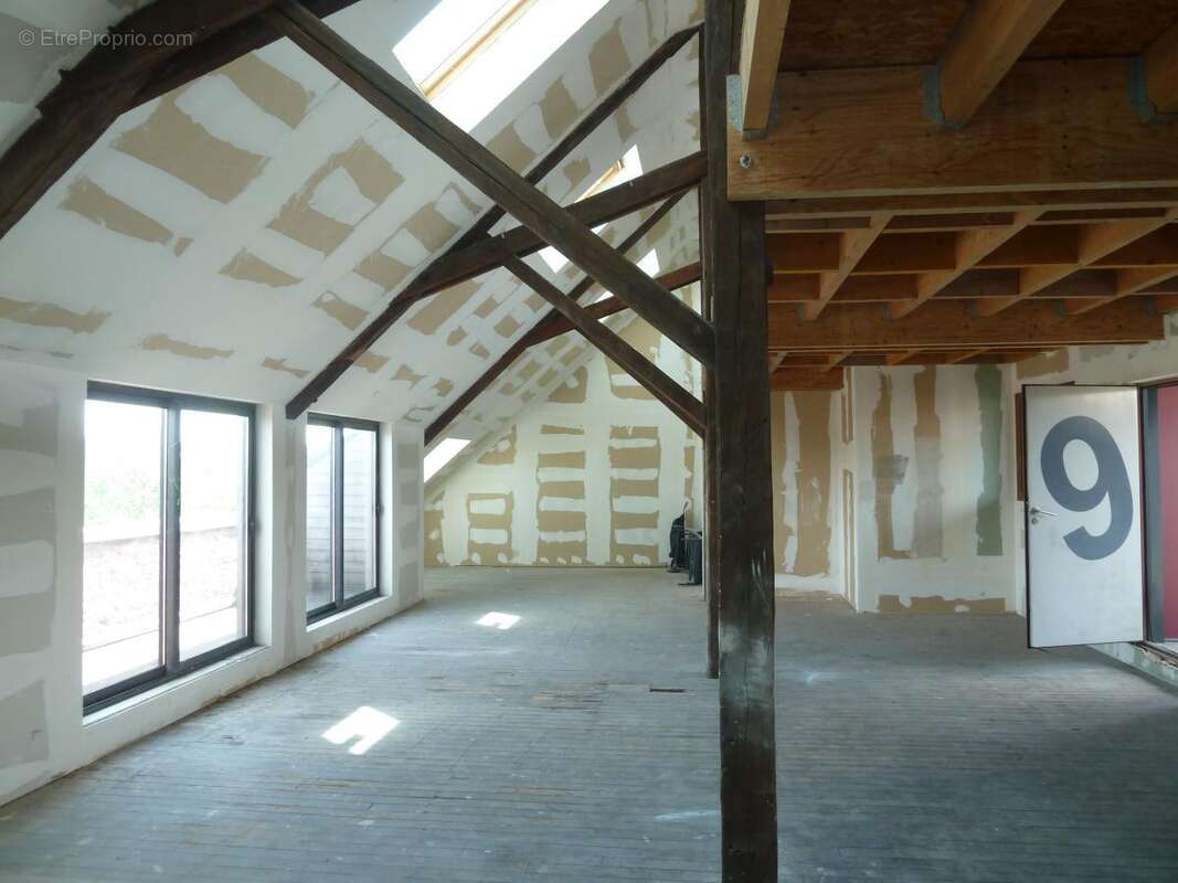 Appartement 152 m² à Cambrai  - photo 9