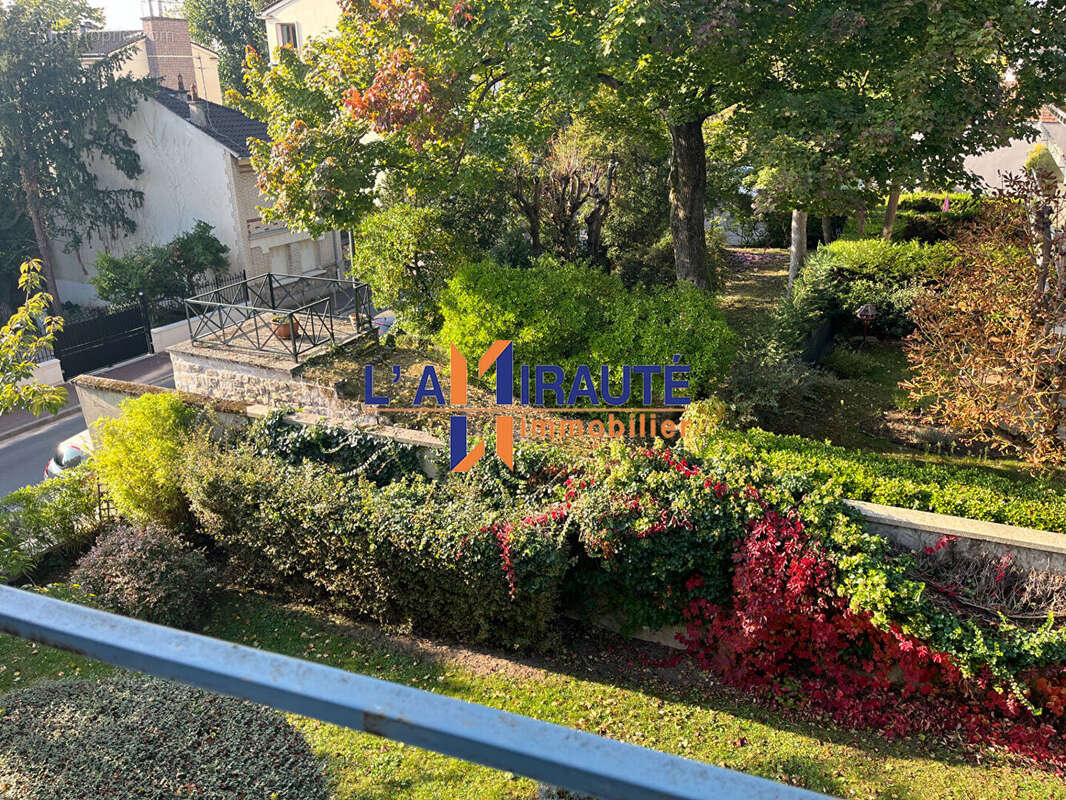 Appartement à MAISONS-LAFFITTE