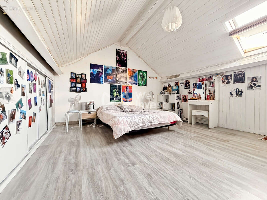 Maison 140 m² à Villers-Semeuse  - photo 8