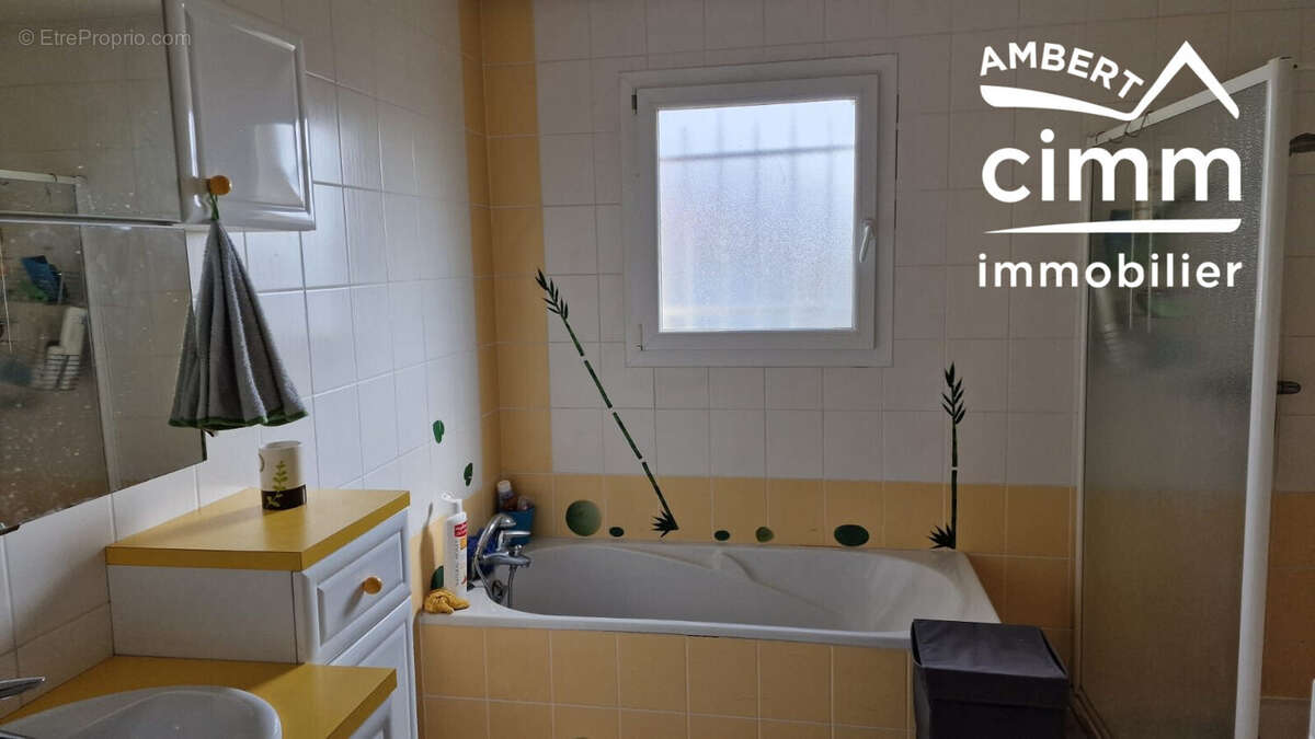 Maison à PONT-DU-CHATEAU