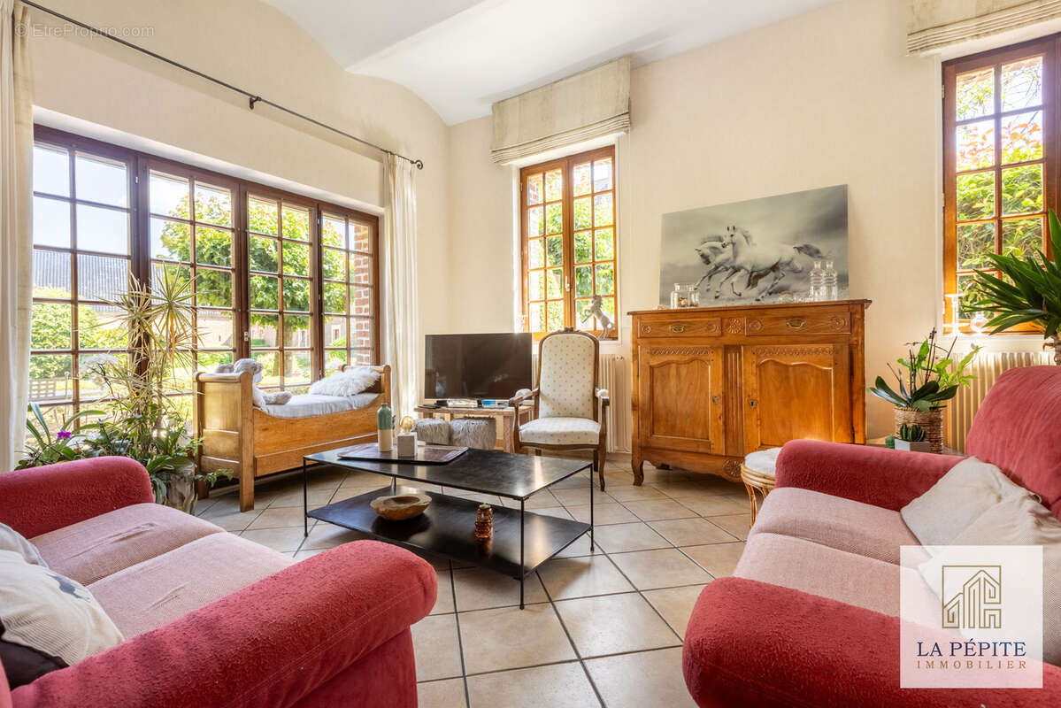 Domaine historique avec revenus locatifs immédiats et potentiel exceptionnel - photo 24
