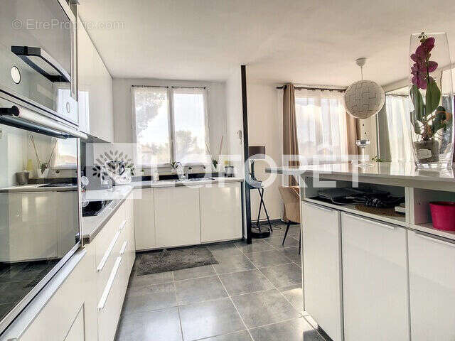 Appartement à VITROLLES