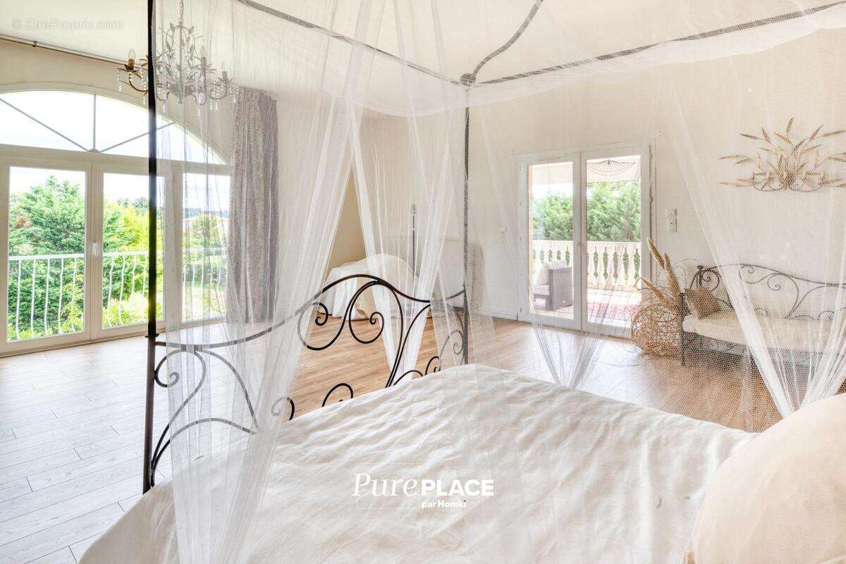 Maison à SAINT-JORY