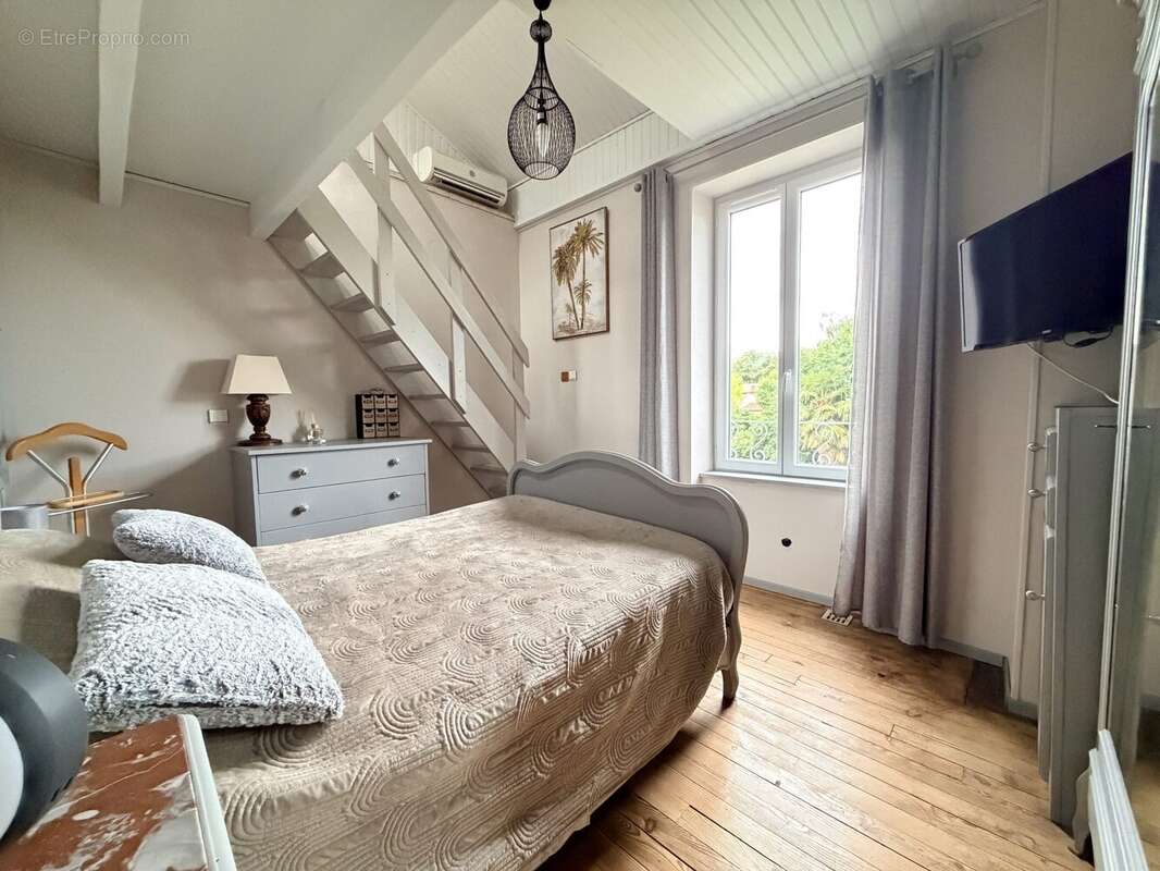 Maison à CLERMONT-FERRAND