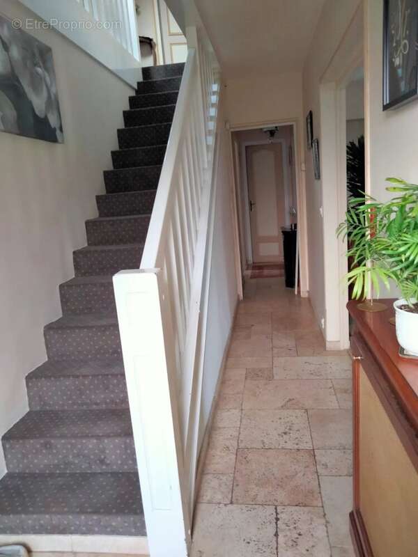 Maison à GARANCIERES