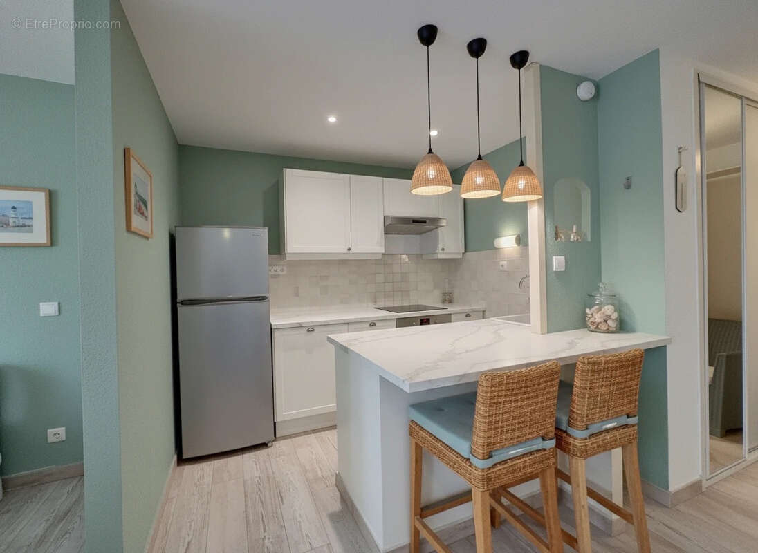 Proche Coudoulière - Appartement T2/3 dans résidence avec piscine - photo 8