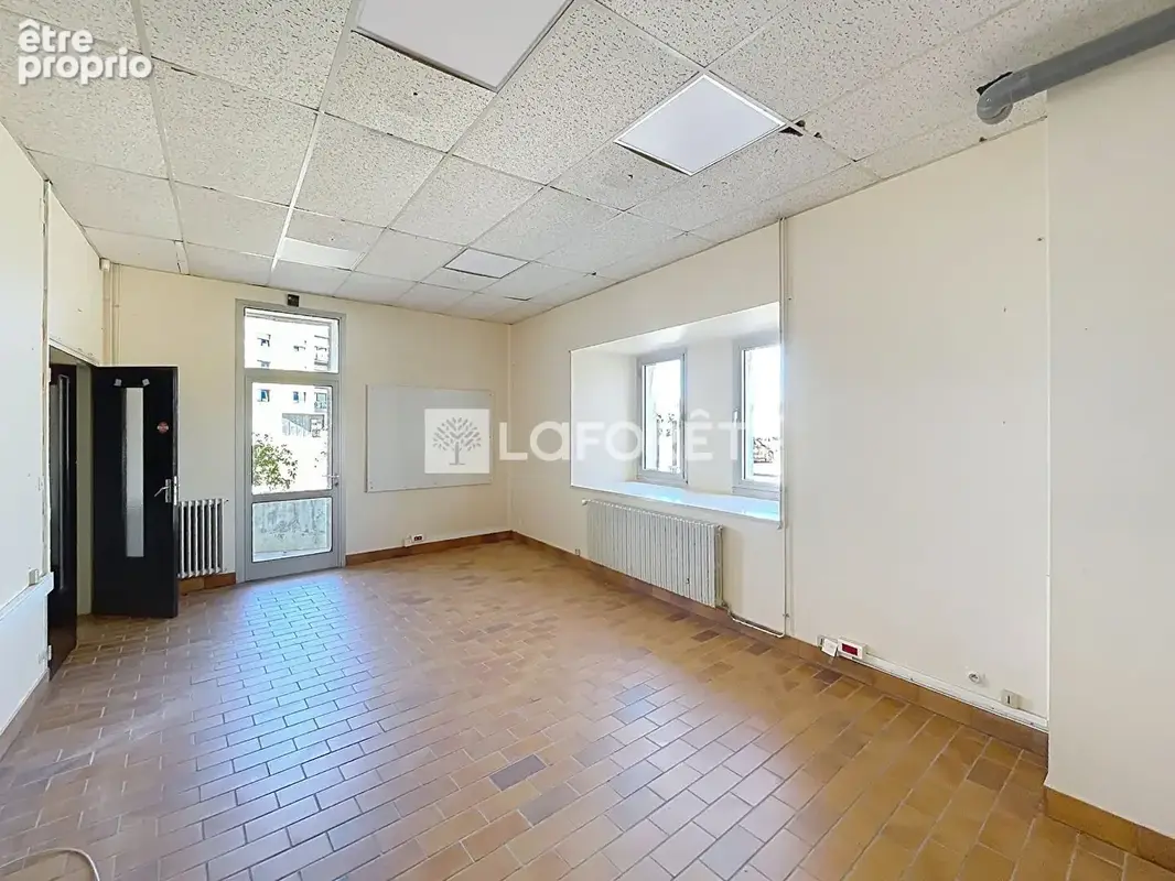 IDEAL INVESTISSEUR! Immeuble Josselin 25 pièce(s) 830 m2 - photo 8