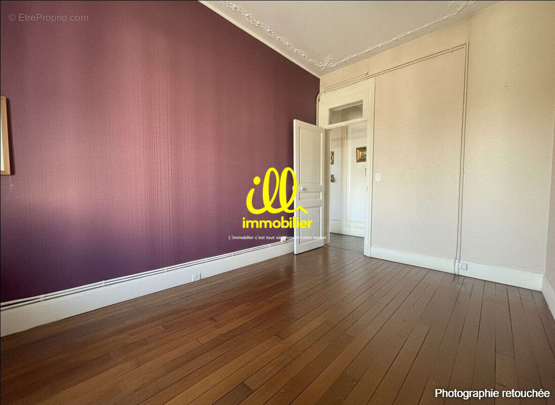 Appartement 176 m² à Charleville-Mezieres  - photo 4
