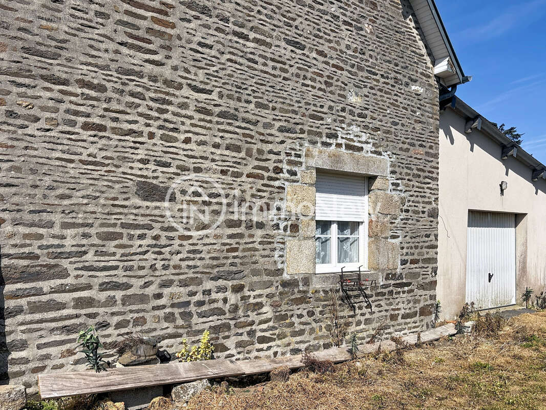 Maison à JUVIGNY-LE-TERTRE